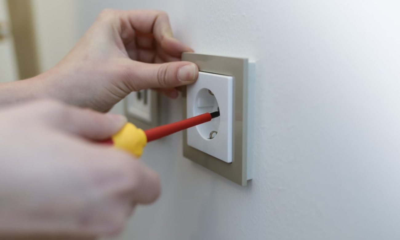 Elektro­installation bei Elektrotechnik Zettl in Wettringen